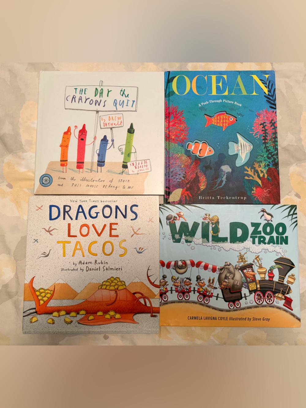 Children board books (4 books - like new )